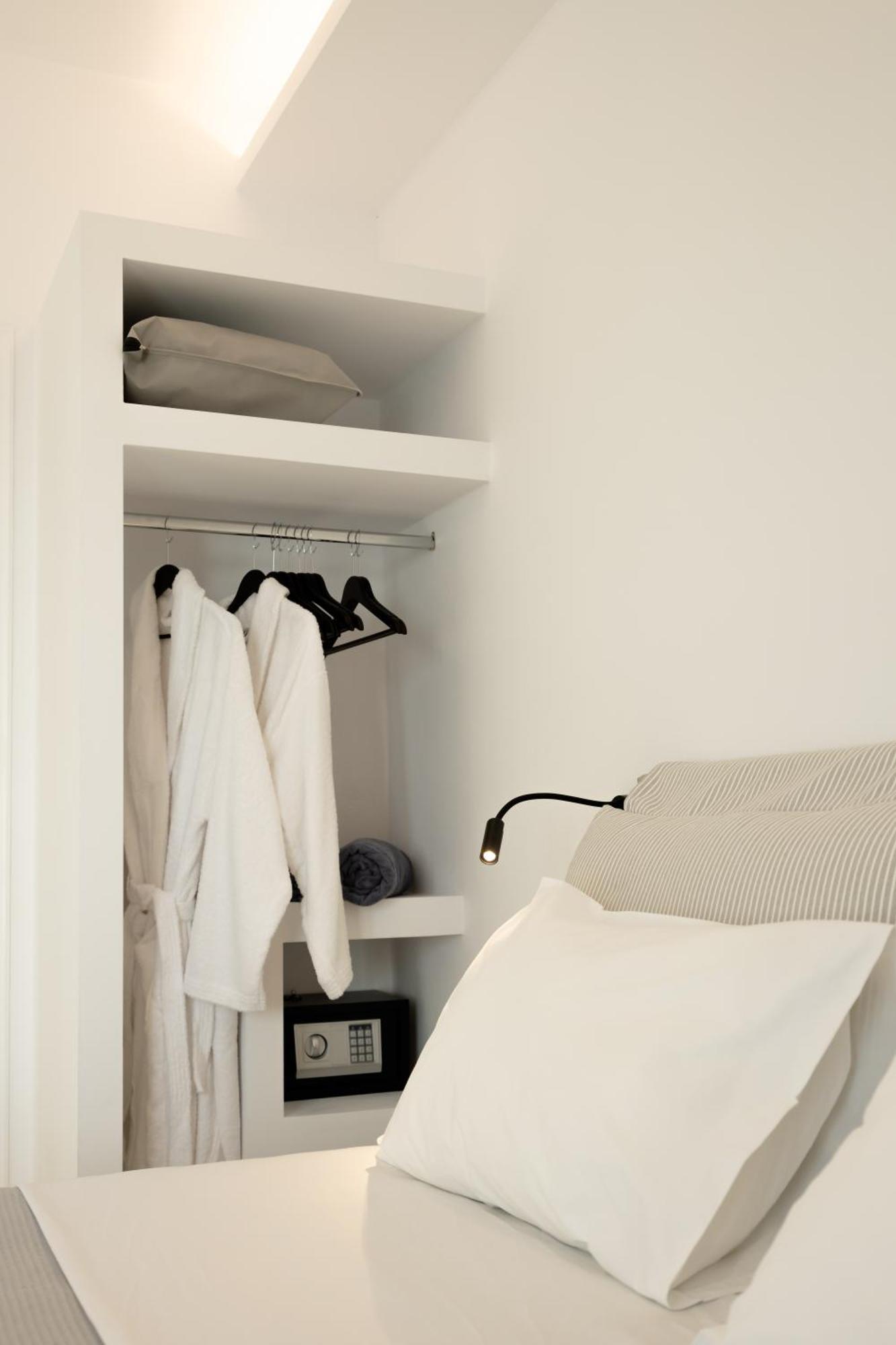 Nastram Suites Oia المظهر الخارجي الصورة