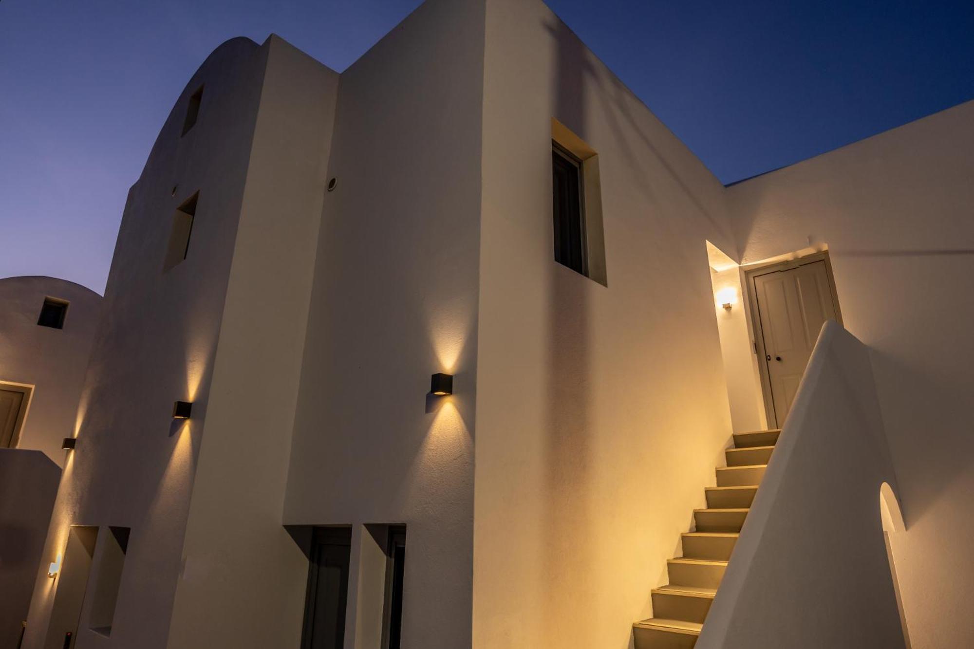 Nastram Suites Oia المظهر الخارجي الصورة