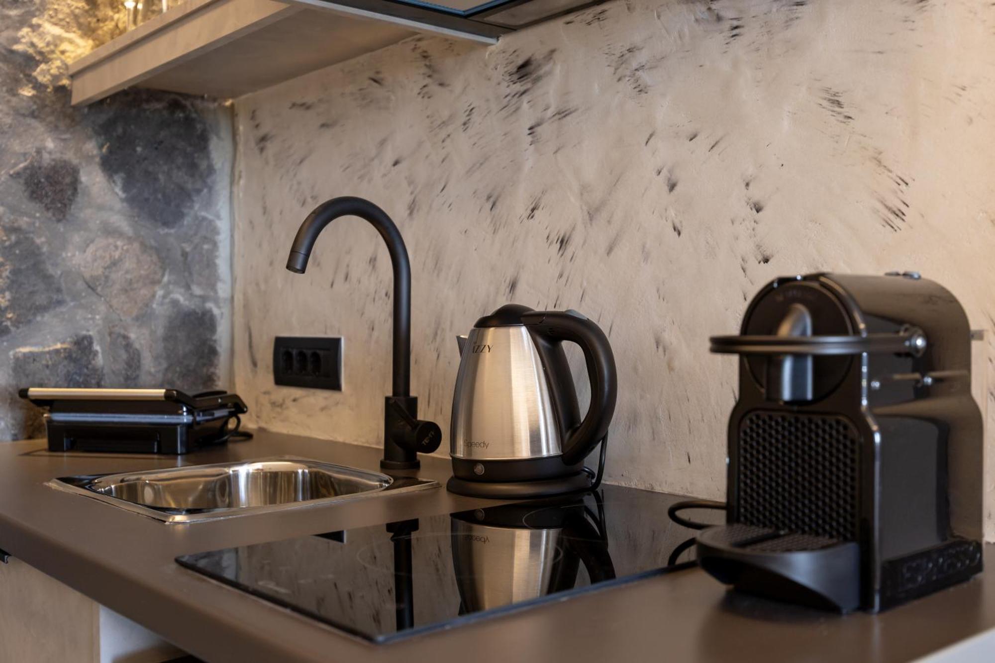 Nastram Suites Oia المظهر الخارجي الصورة